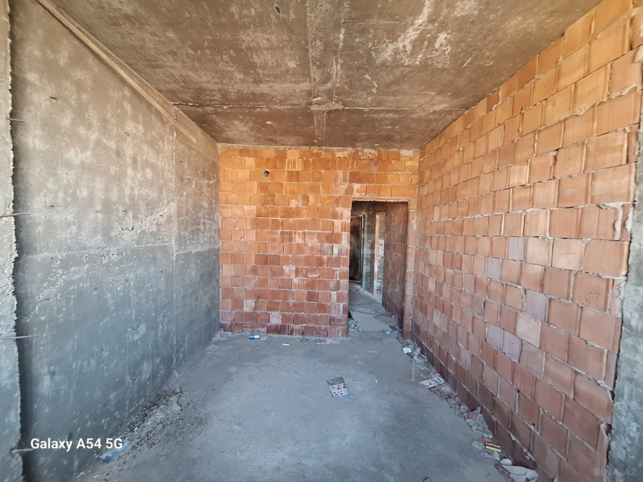 Satılır 1 otaqlı mənzil 50 m²