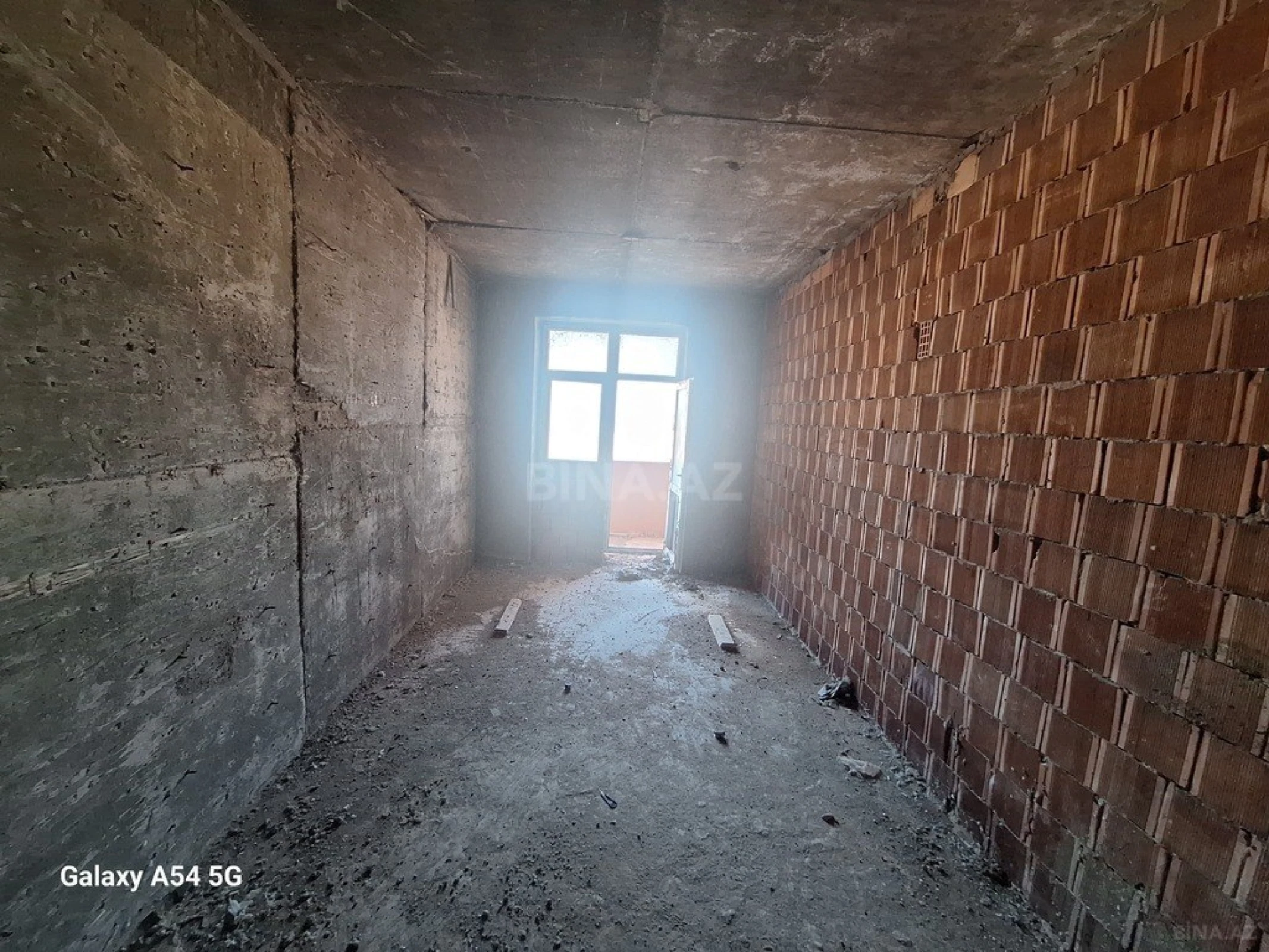 Satılır 1 otaqlı mənzil 50 m²