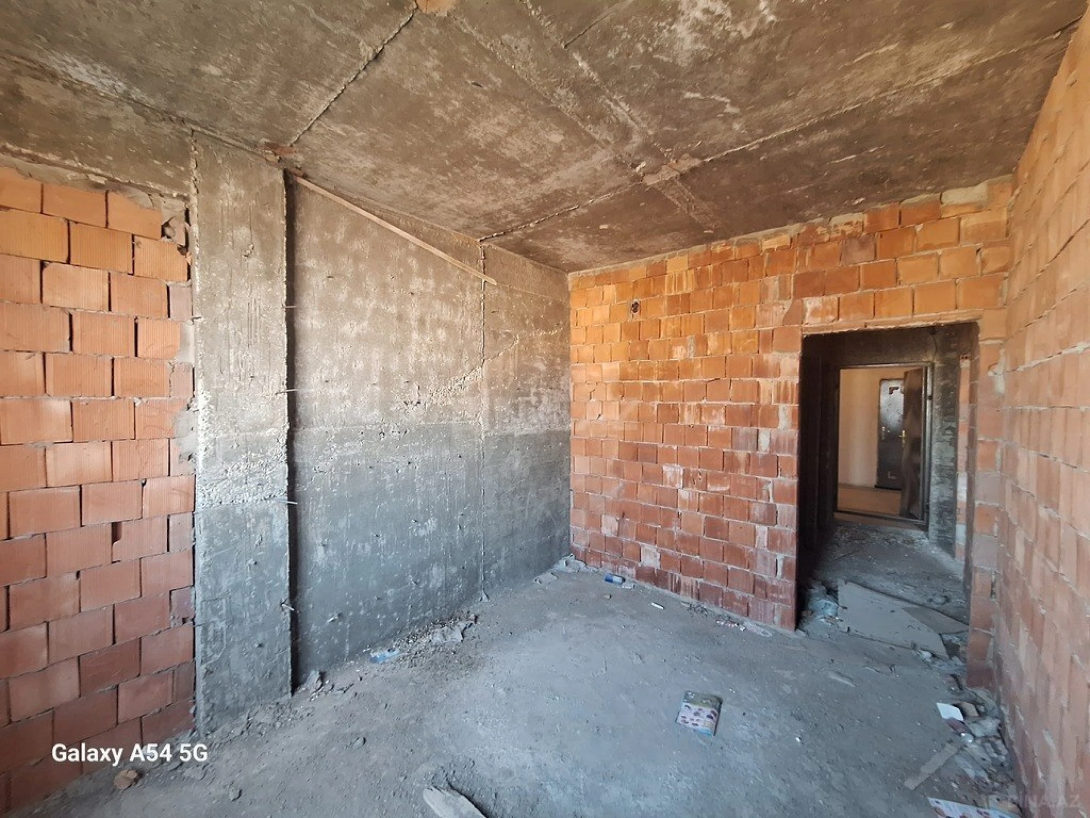 Satılır 1 otaqlı mənzil 50 m²