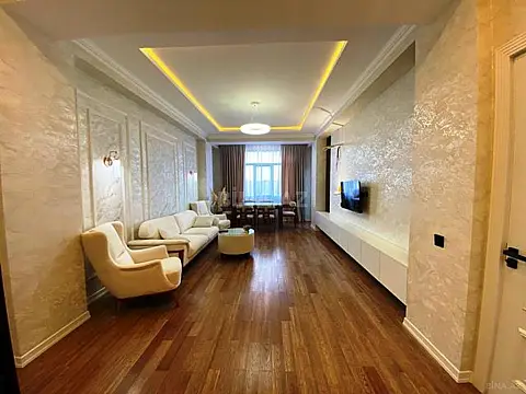 Satılır 3 otaqlı mənzil 105 m² — Bakı, Yasamal 3 otaq 105.00 m²