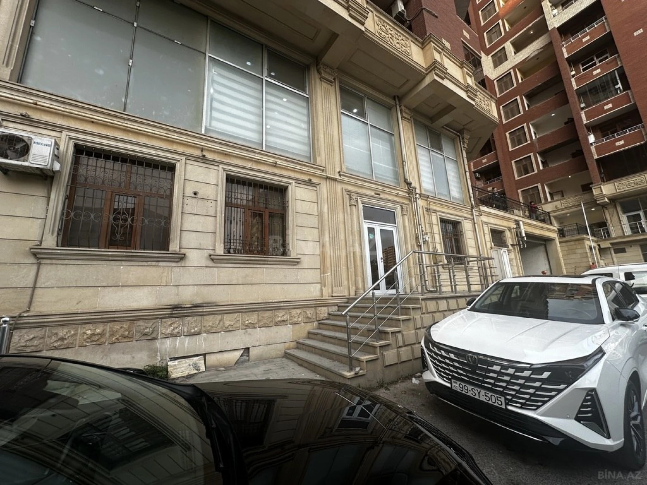 Kirayə verilir obyekt 142 m²