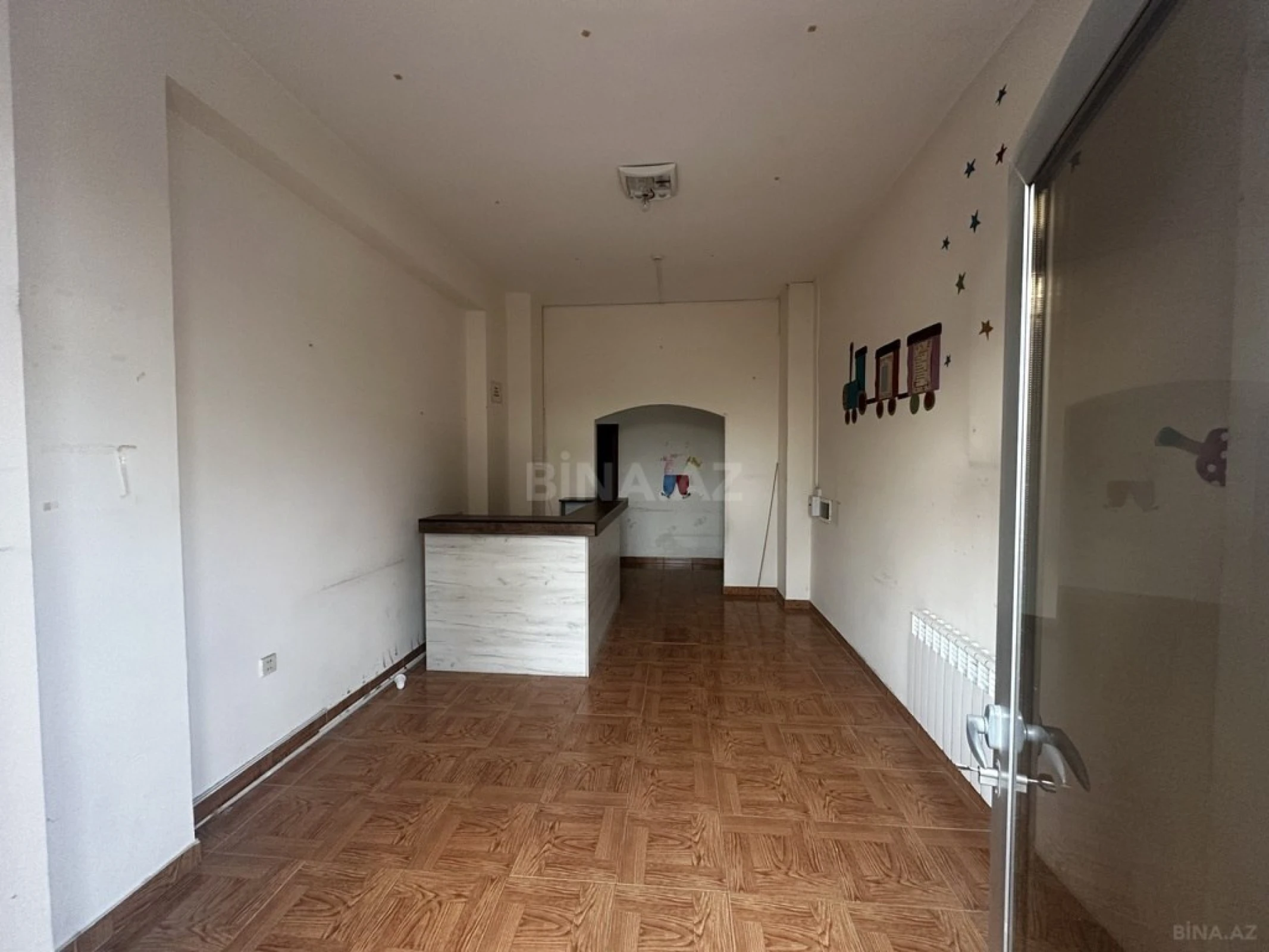 Kirayə verilir obyekt 142 m²