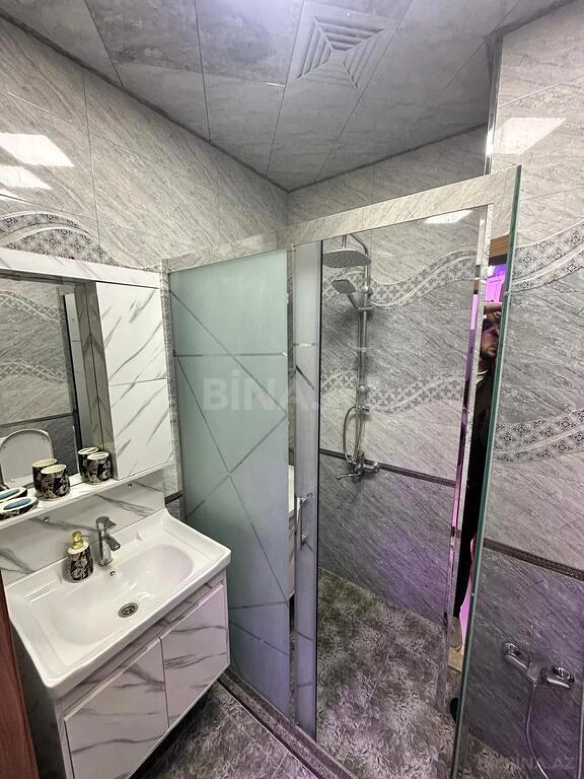 Satılır 2 otaqlı mənzil 60 m²