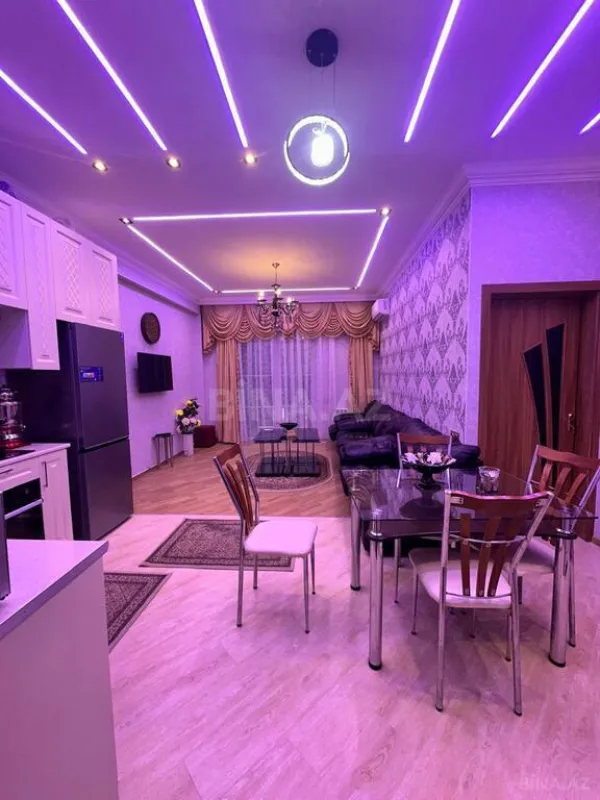 Satılır 2 otaqlı mənzil 60 m²