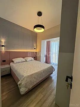 Kirayə verilir 2 otaqlı mənzil 70 m²