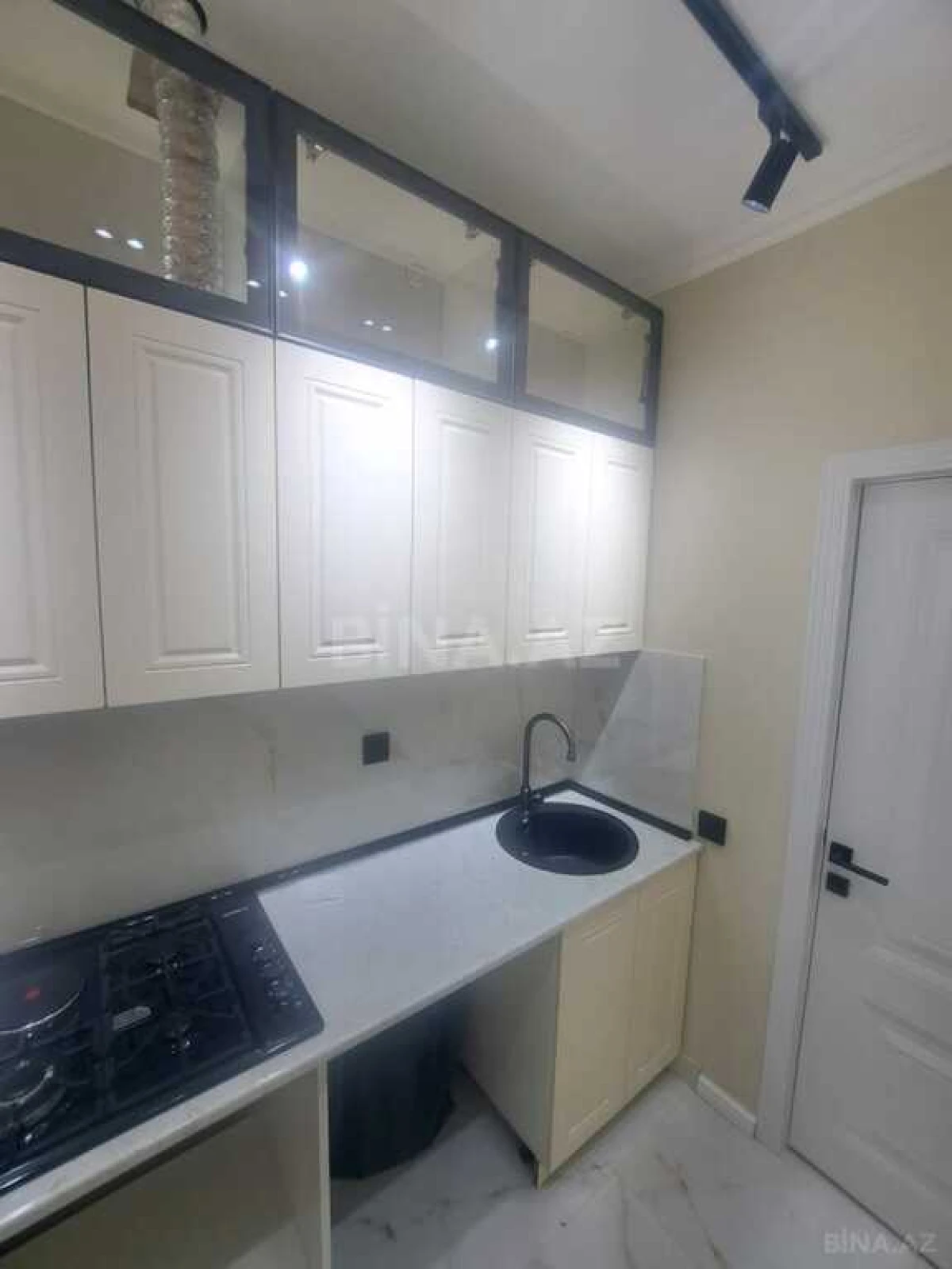 Satılır 2 otaqlı mənzil 55 m²