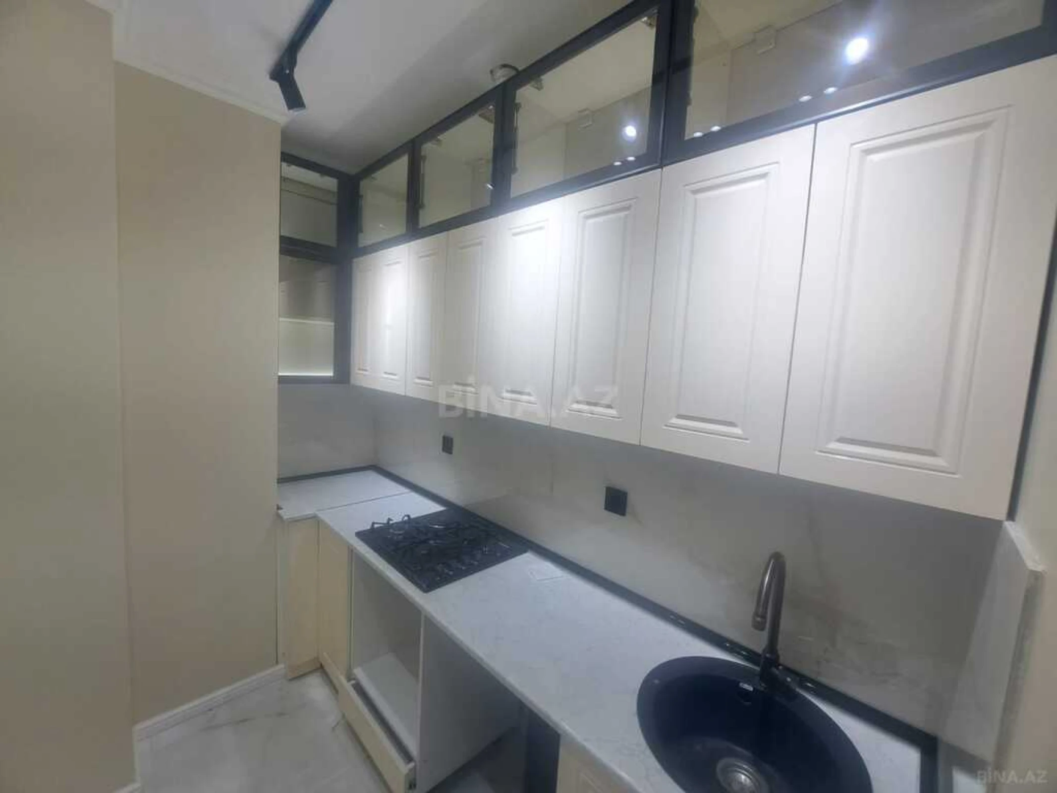 Satılır 2 otaqlı mənzil 55 m²