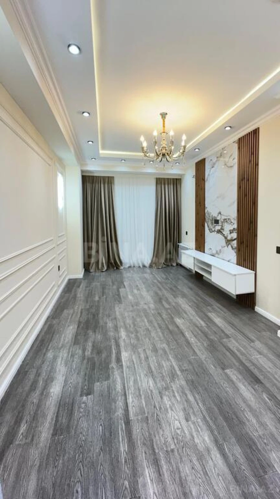 Satılır 2 otaqlı mənzil 55 m²