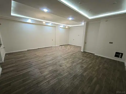 Satılır 3 otaqlı mənzil 145 m²