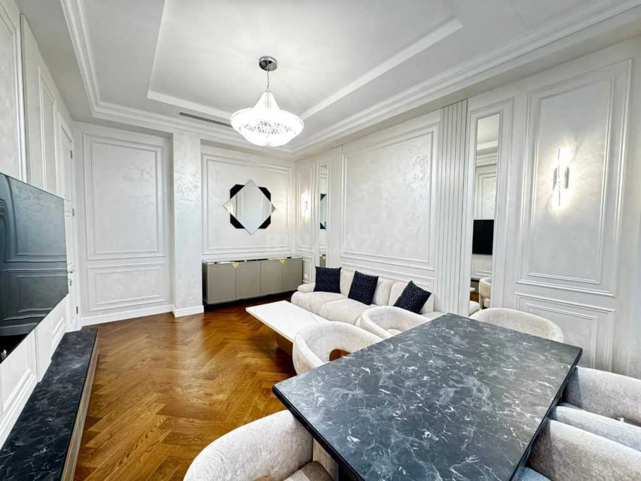 Kirayə verilir 3 otaqlı mənzil 150 m²