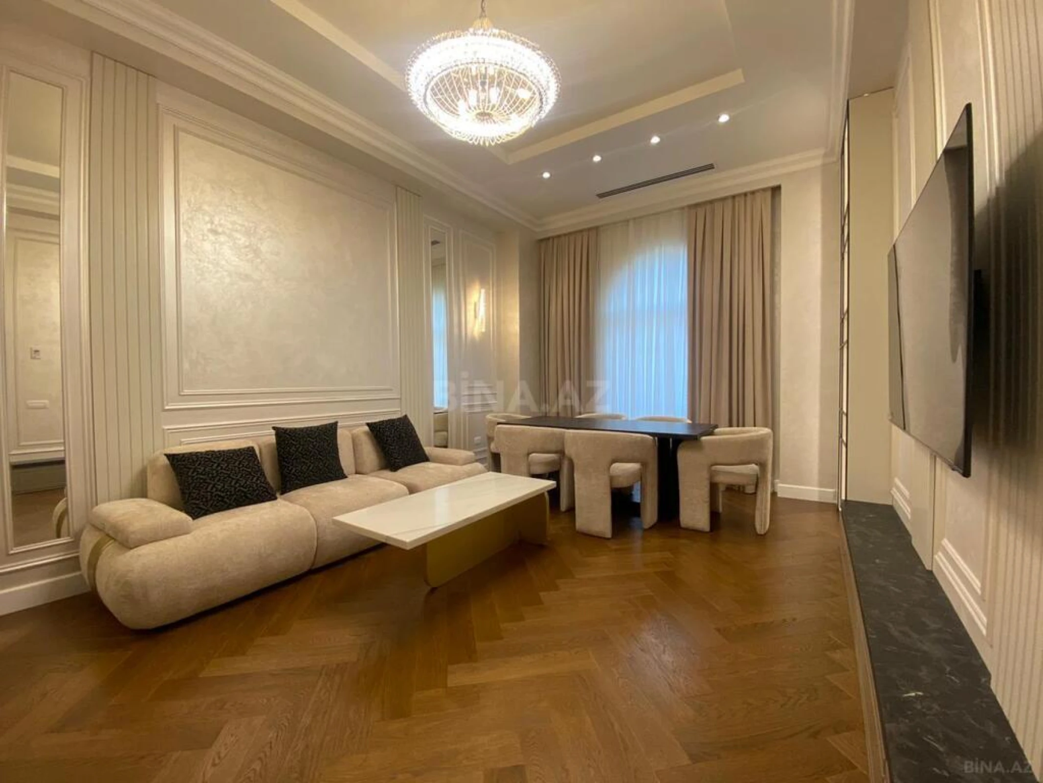 Kirayə verilir 3 otaqlı mənzil 150 m²
