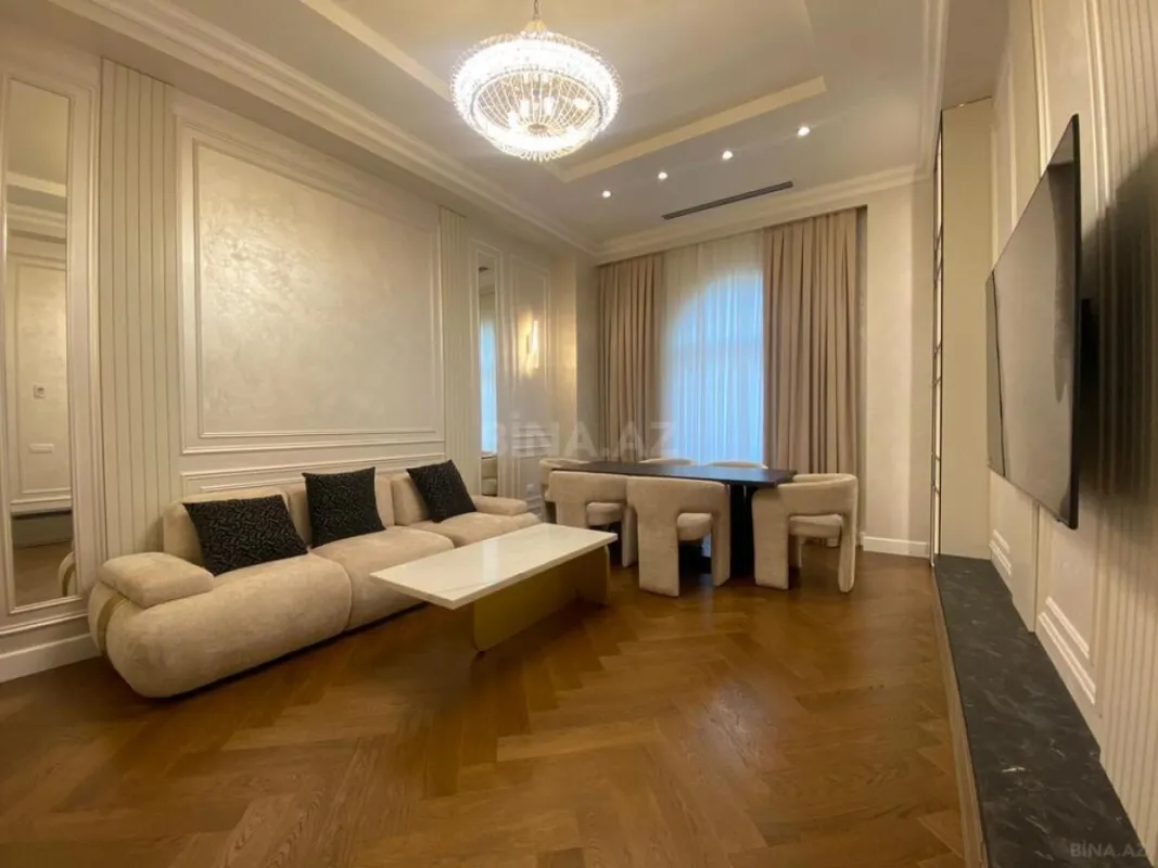 Kirayə verilir 3 otaqlı mənzil 150 m²