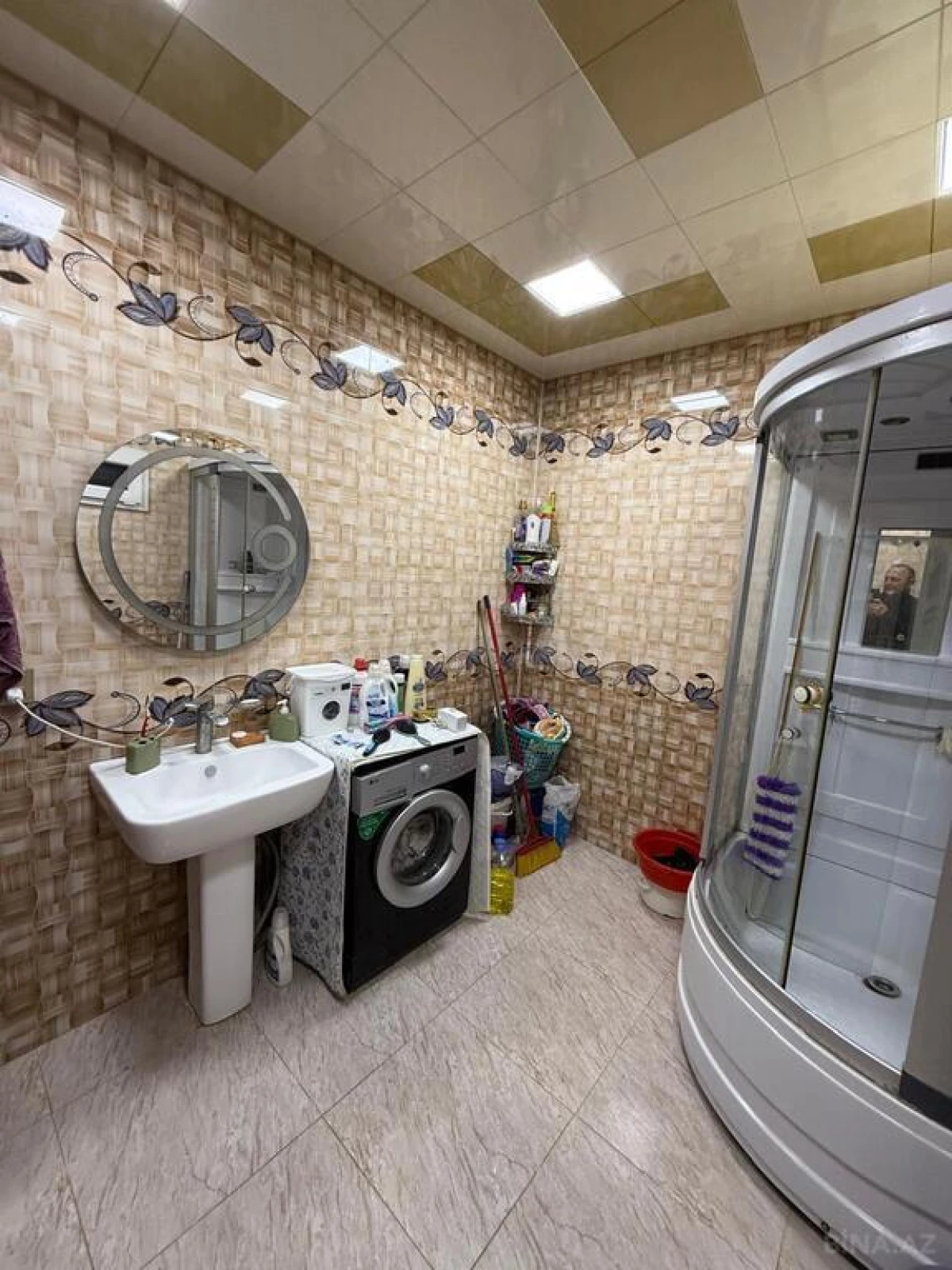 Satılır 5 otaqlı həyət evi 200 m²