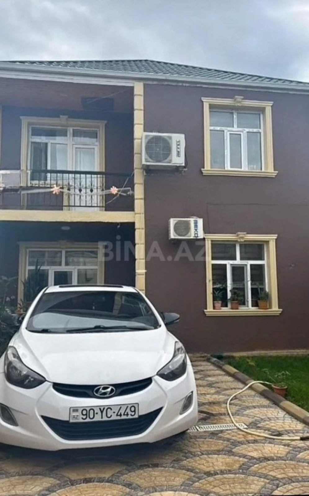 Satılır 5 otaqlı həyət evi 200 m²