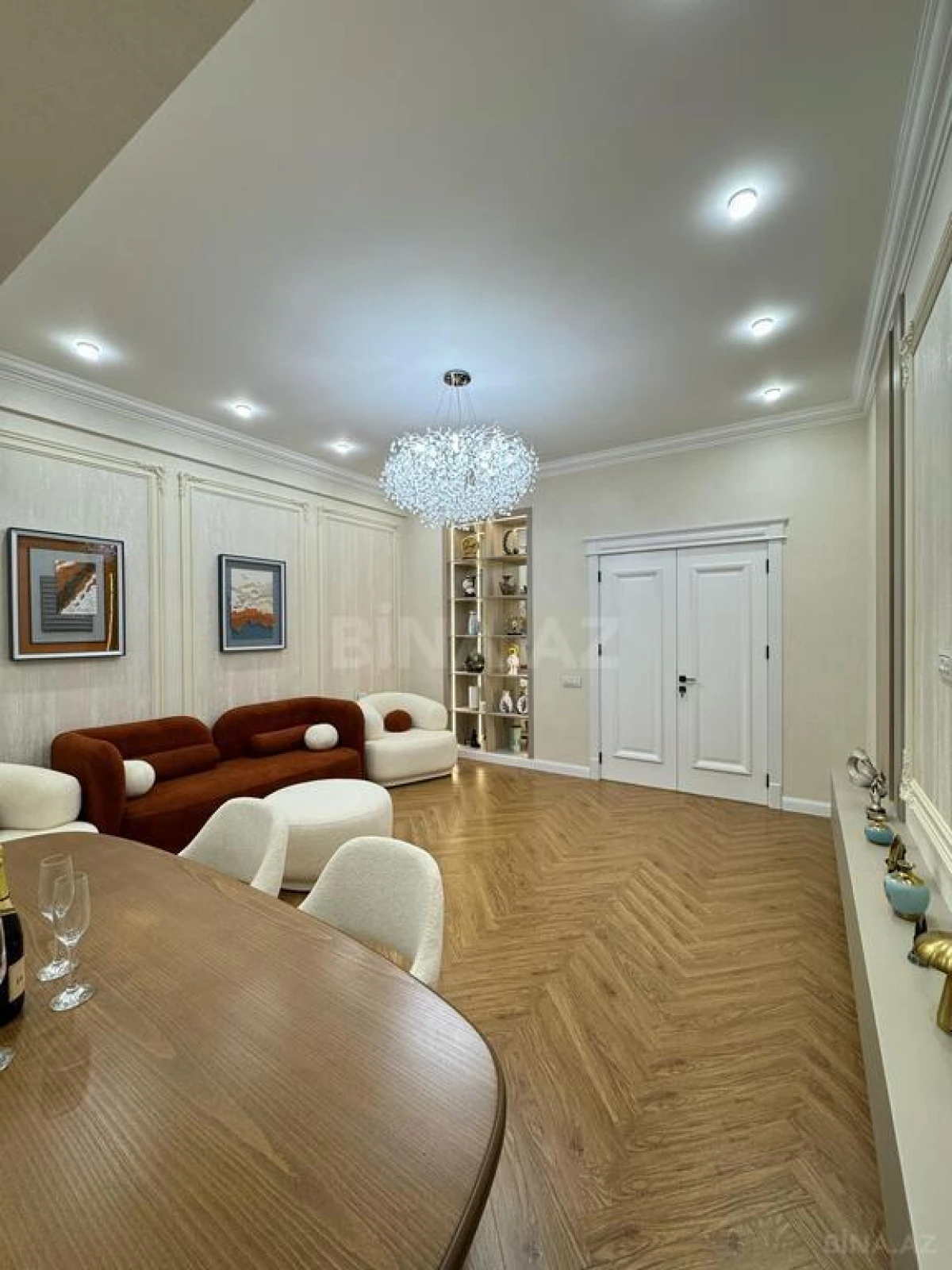 Satılır 3 otaqlı mənzil 120 m²