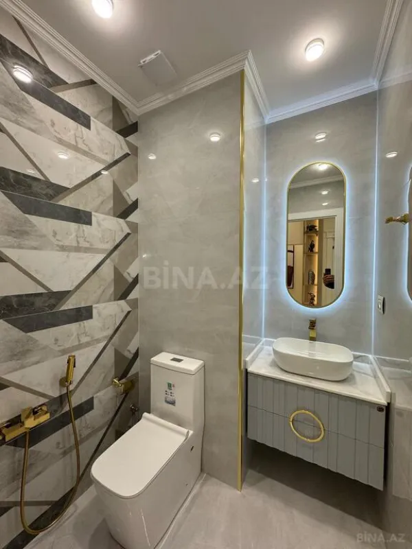 Satılır 3 otaqlı mənzil 120 m²