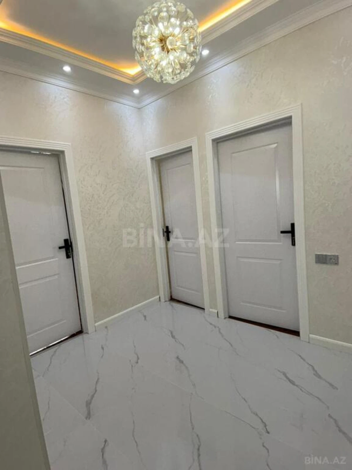 Satılır 3 otaqlı mənzil 80 m²