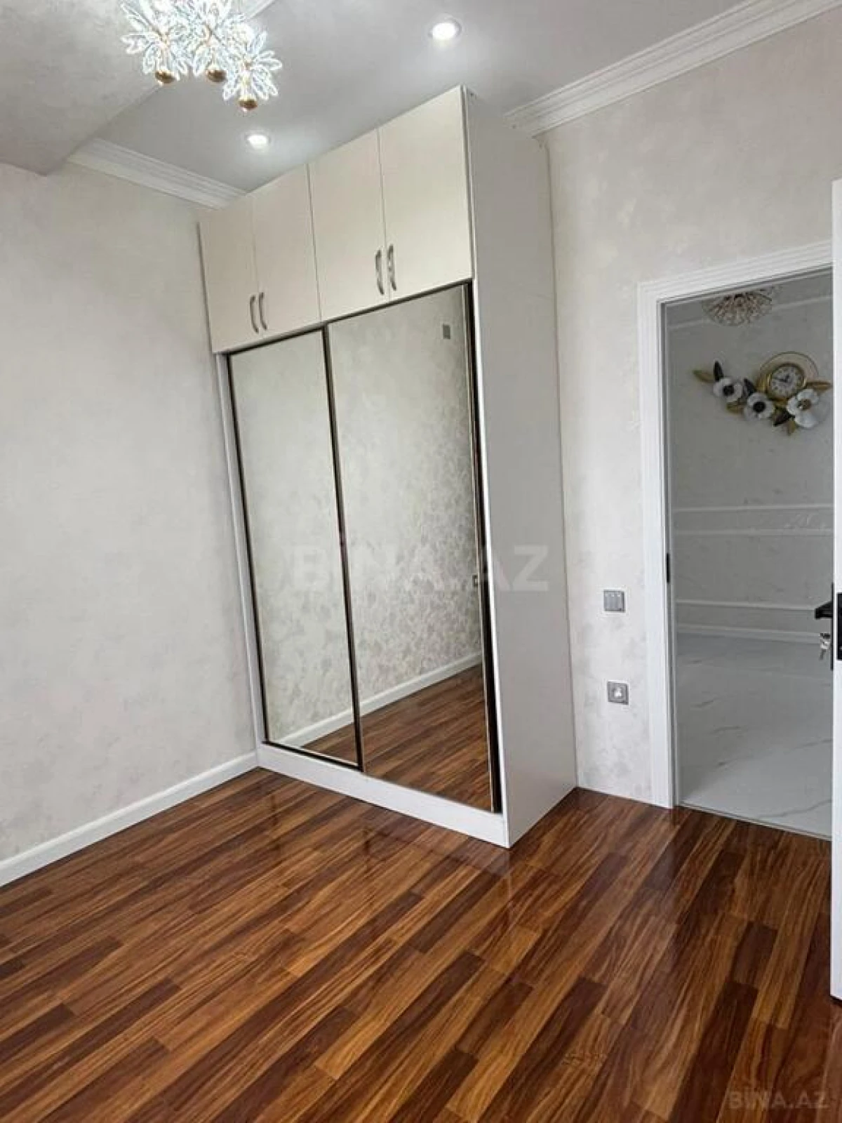 Satılır 3 otaqlı mənzil 80 m²