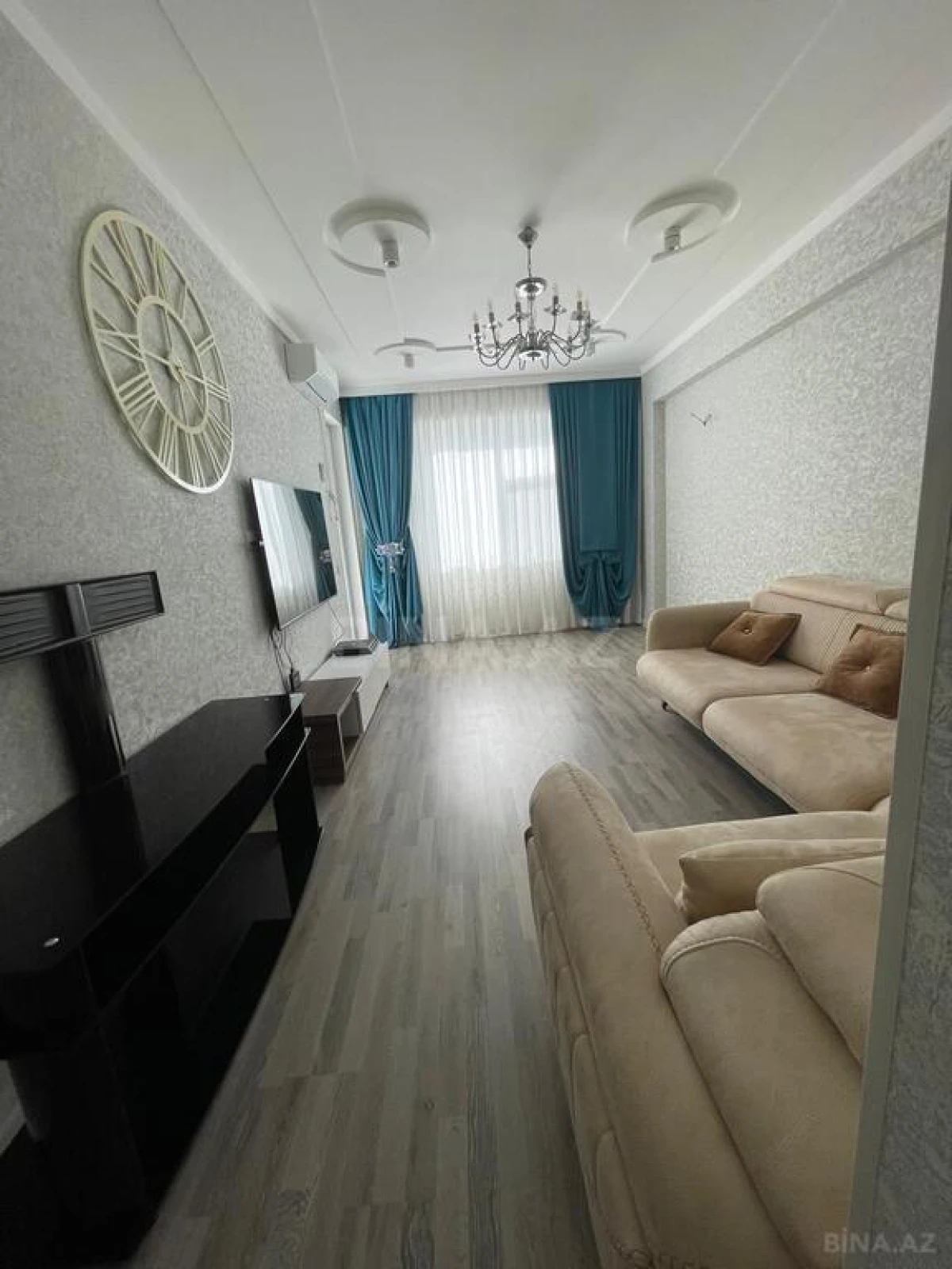 Satılır 3 otaqlı mənzil 110 m²