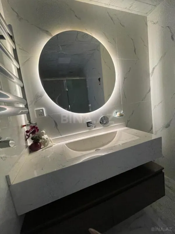 Satılır 3 otaqlı mənzil 110 m²