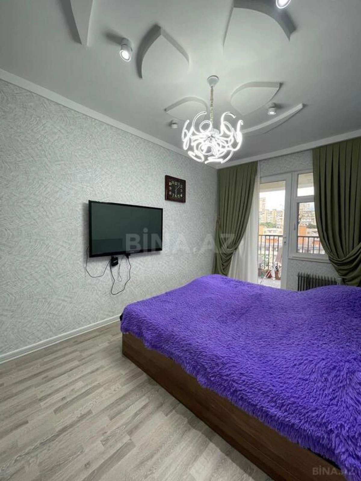Satılır 3 otaqlı mənzil 110 m²