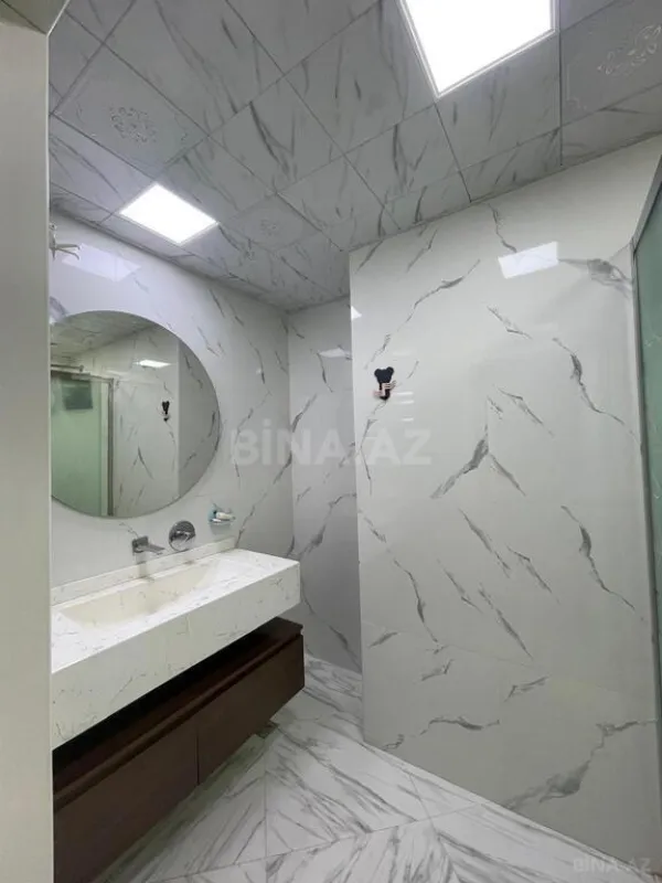 Satılır 3 otaqlı mənzil 110 m²