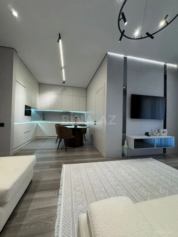 Kirayə verilir 2 otaqlı mənzil 70 m²