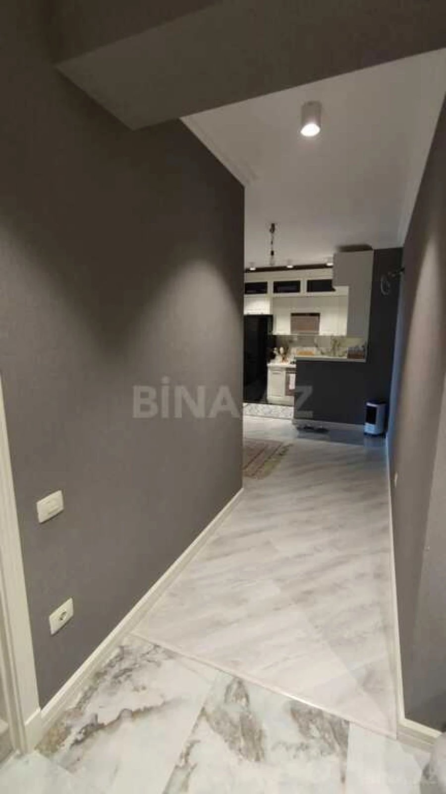 Satılır 3 otaqlı mənzil 78 m²