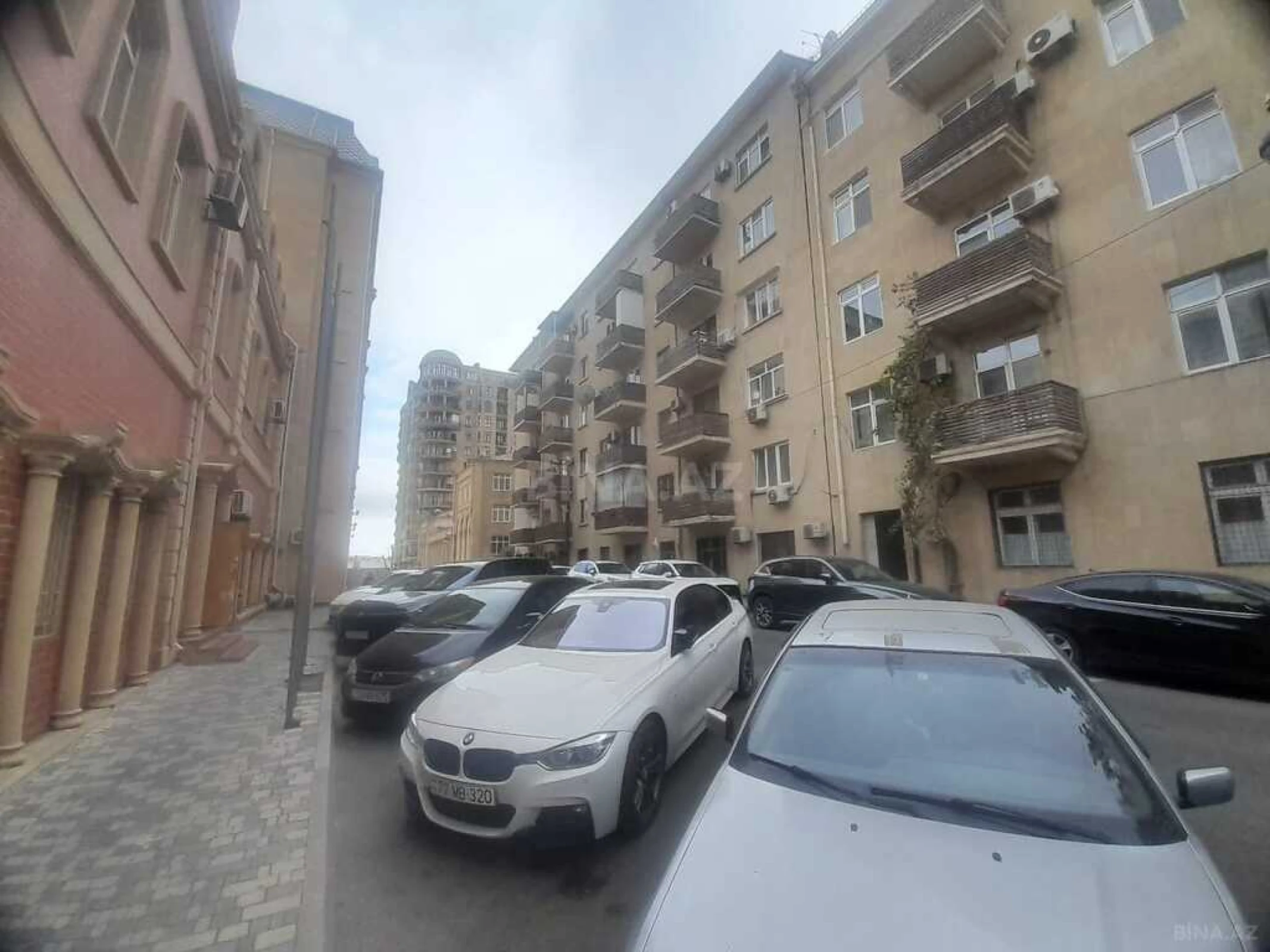 Satılır 1 otaqlı mənzil 35 m²