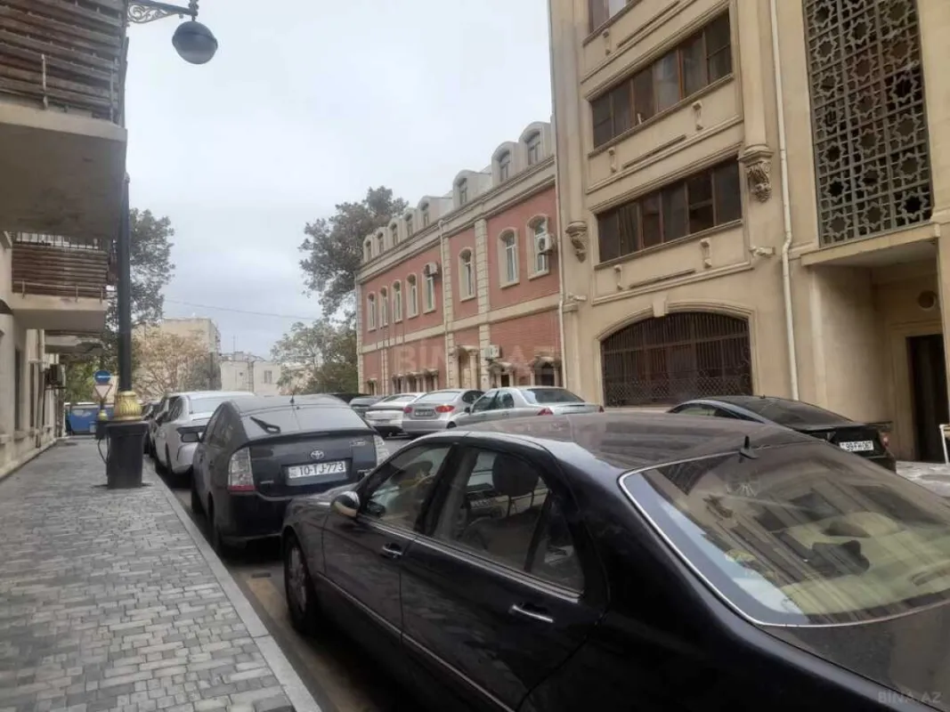 Satılır 1 otaqlı mənzil 35 m²