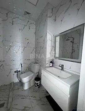 Satılır 2 otaqlı mənzil 67 m²