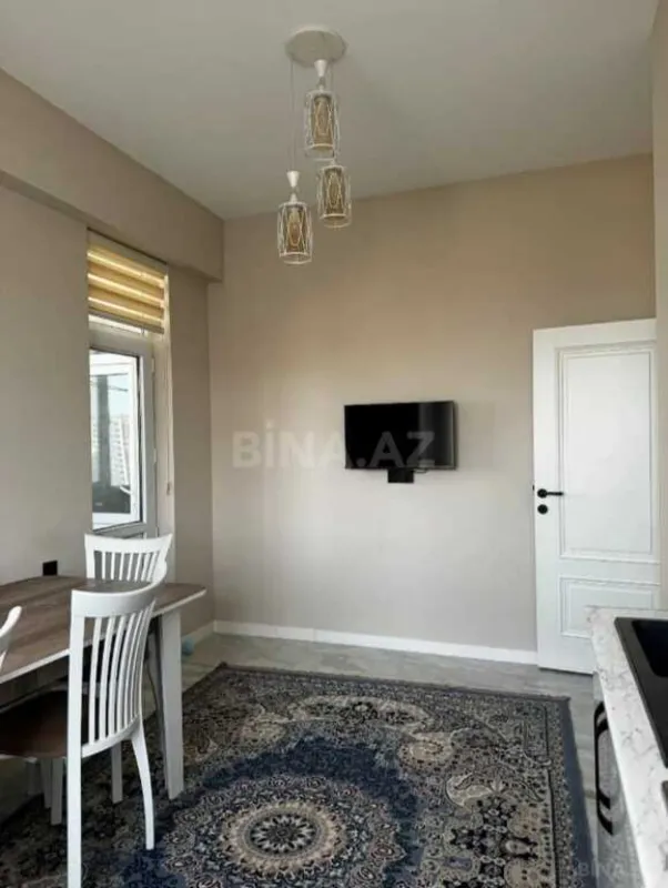 Satılır 2 otaqlı mənzil 67 m²