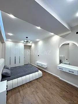 Satılır 3 otaqlı mənzil 107 m²