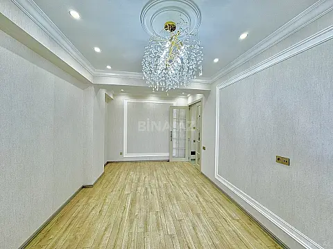 Satılır 3 otaqlı mənzil 76 m²