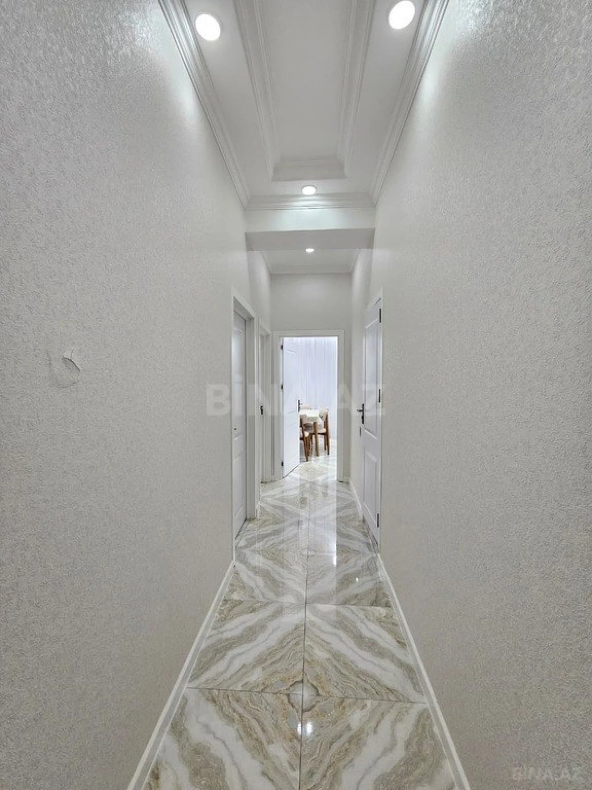 Satılır 2 otaqlı mənzil 51 m²