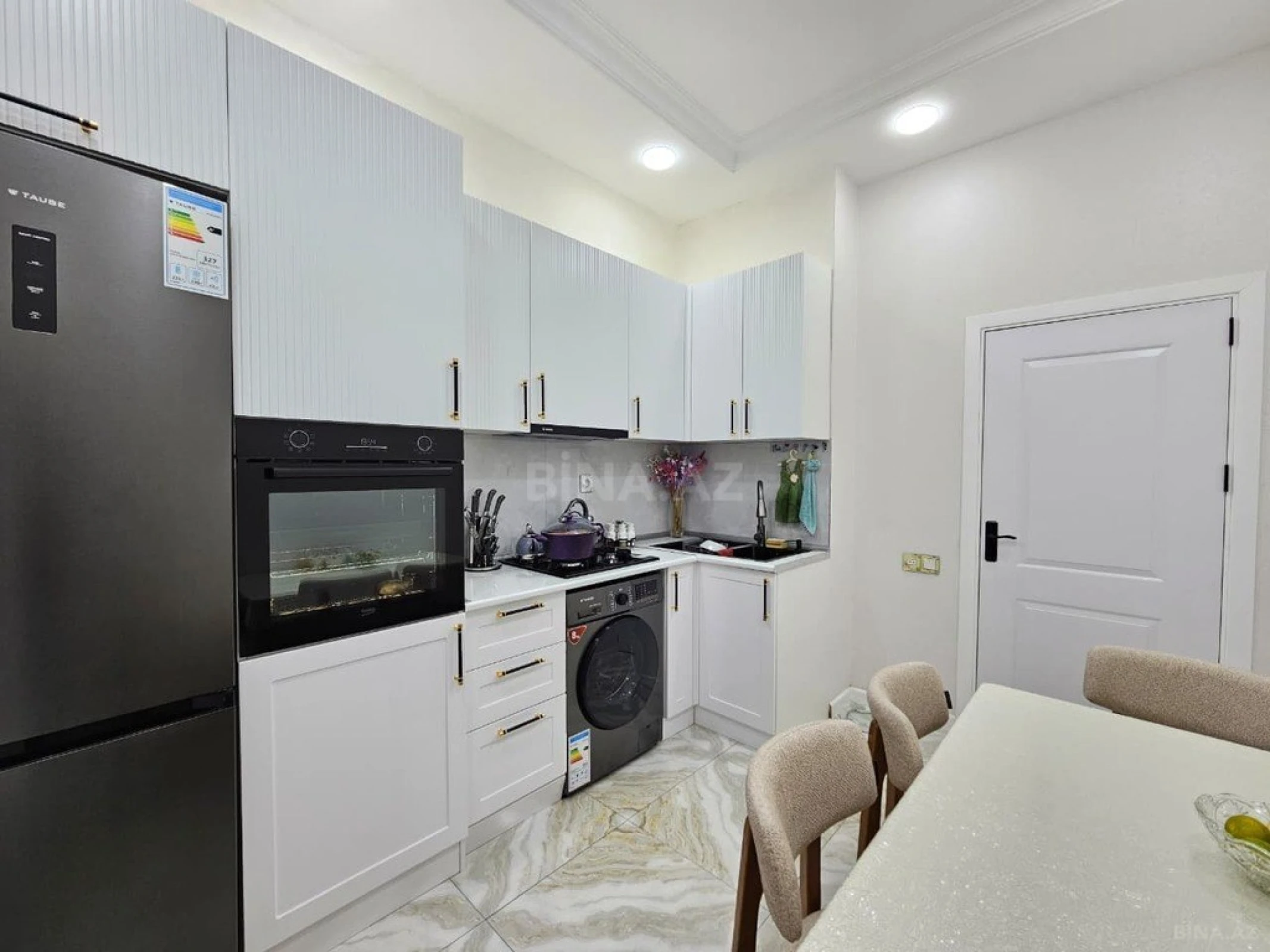 Satılır 2 otaqlı mənzil 51 m²