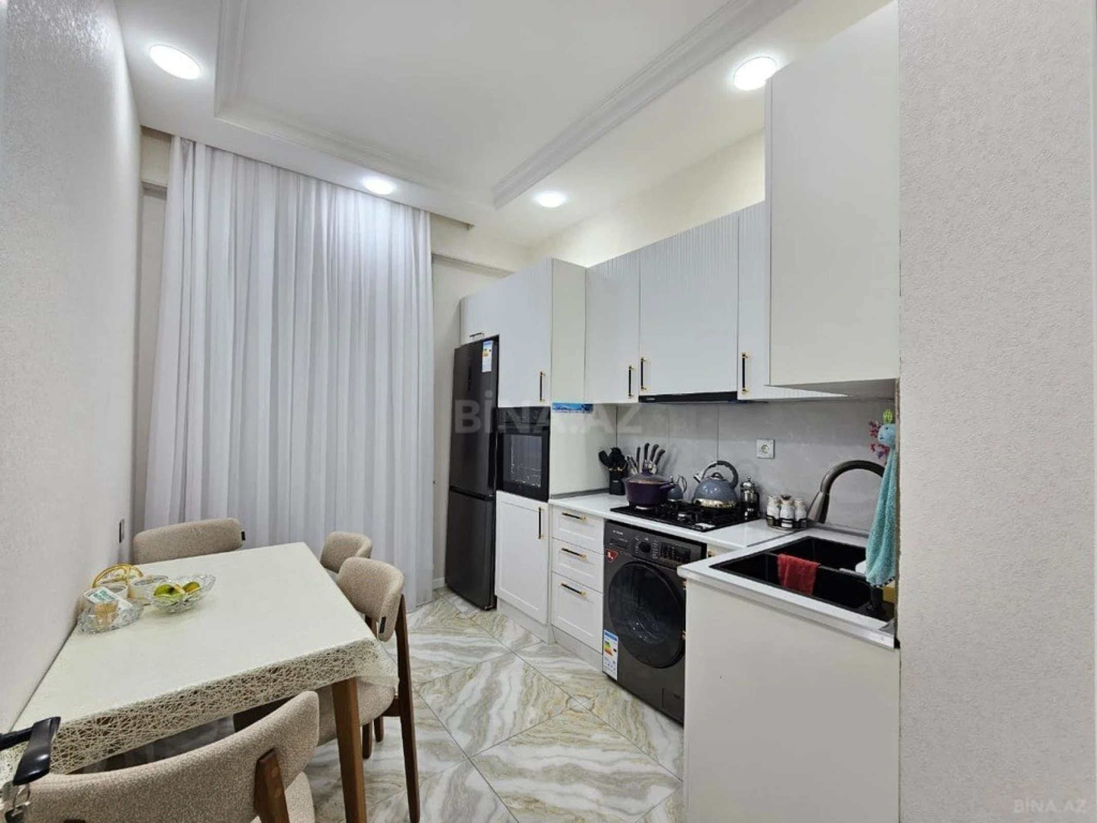 Satılır 2 otaqlı mənzil 51 m²