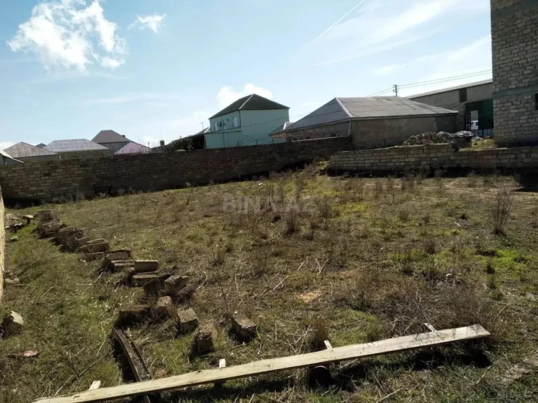 Satılır torpaq sahəsi 12 m²