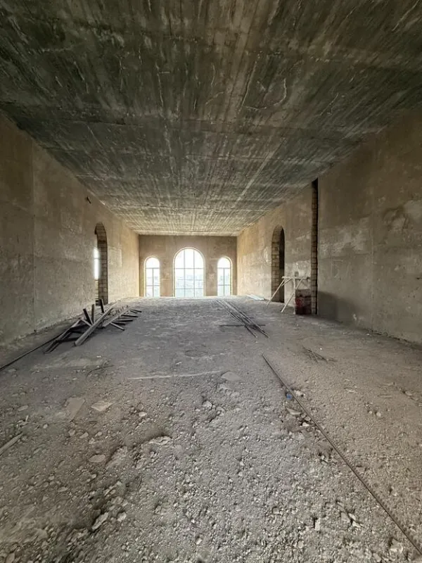 Satılır 14 otaqlı həyət evi 1900 m²