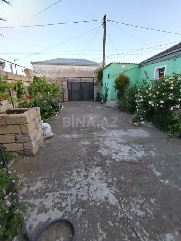Satılır 4 otaqlı həyət evi 120 m²