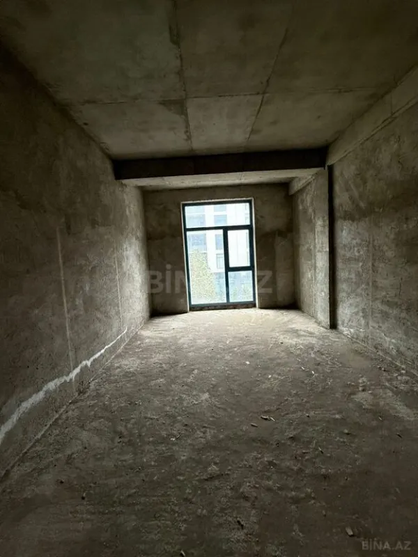 Satılır 3 otaqlı mənzil 125 m²