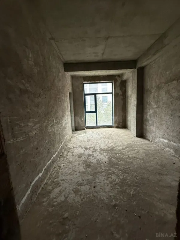 Satılır 3 otaqlı mənzil 125 m²