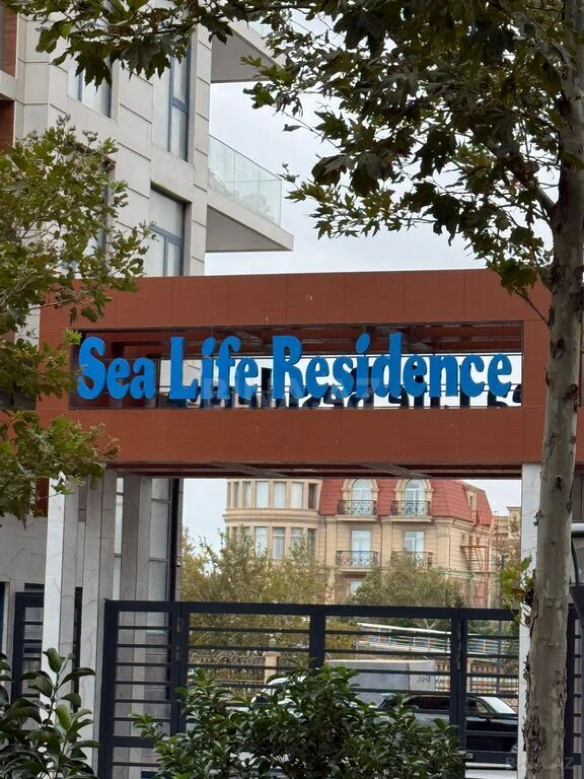 Satılır 3 otaqlı mənzil 125 m²