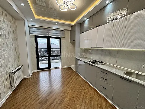 Satılır 2 otaqlı mənzil 88 m²