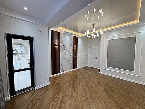Satılır 2 otaqlı mənzil 88 m²