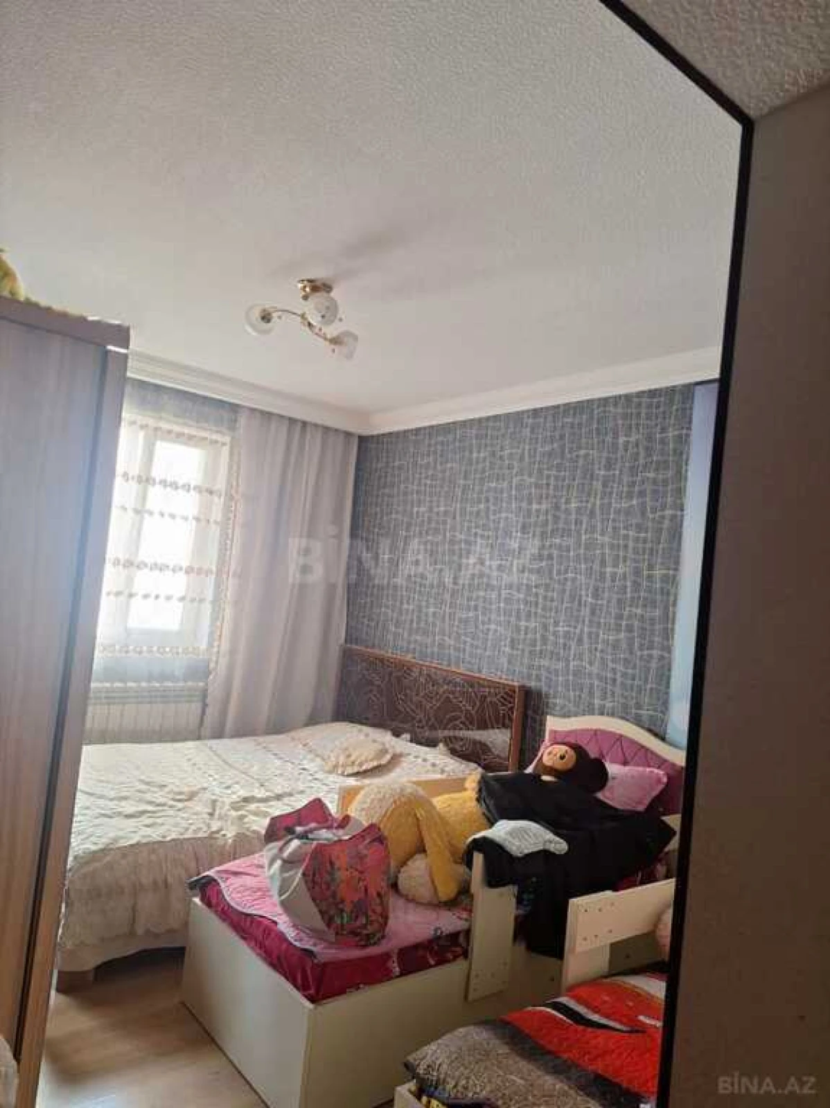 Satılır 2 otaqlı mənzil 65 m²