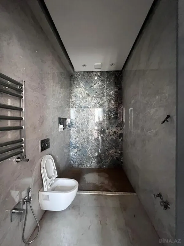 Satılır 3 otaqlı mənzil 100 m²