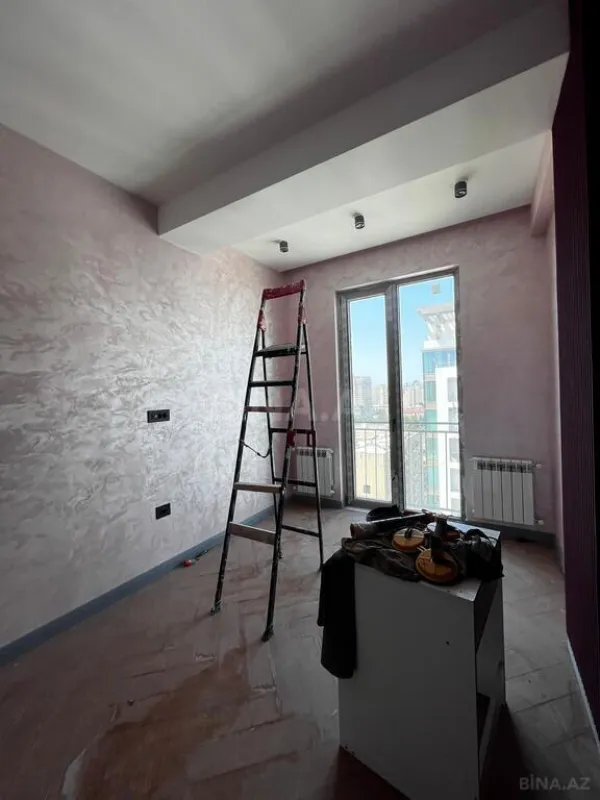 Satılır 3 otaqlı mənzil 100 m²