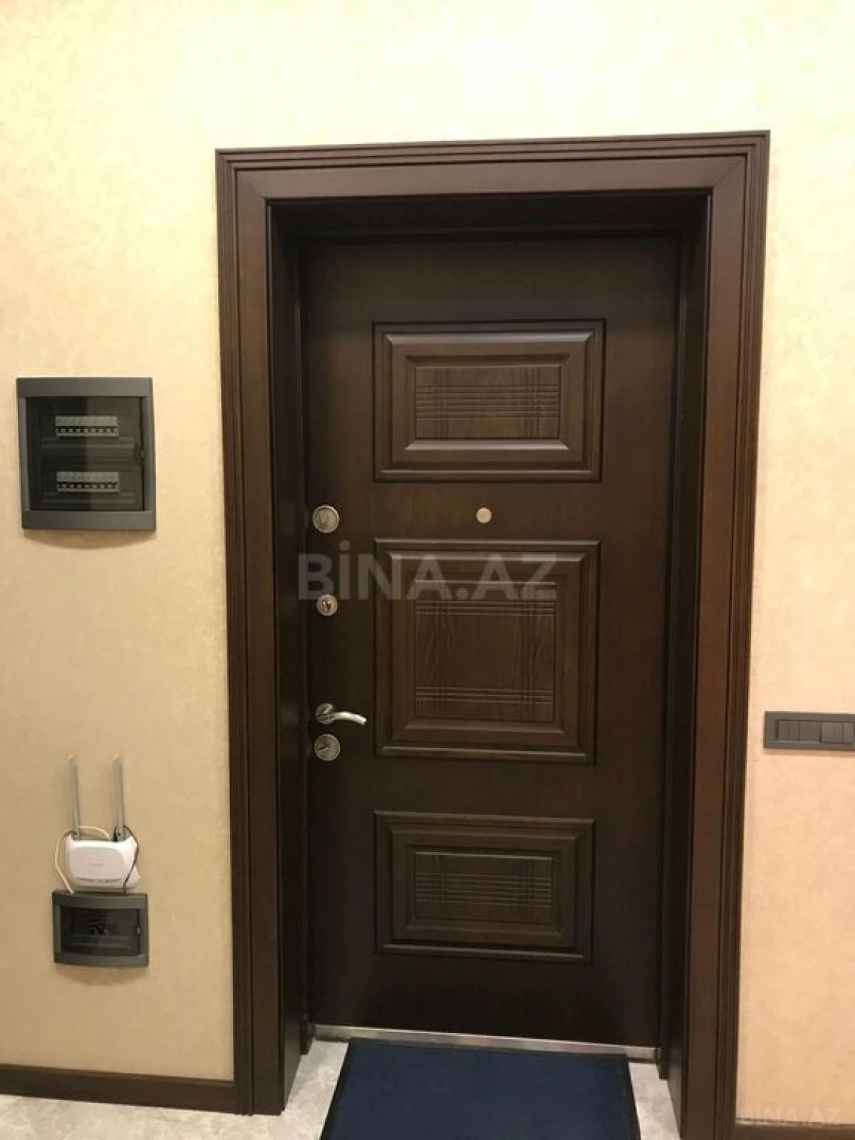 Satılır 3 otaqlı mənzil 115 m²