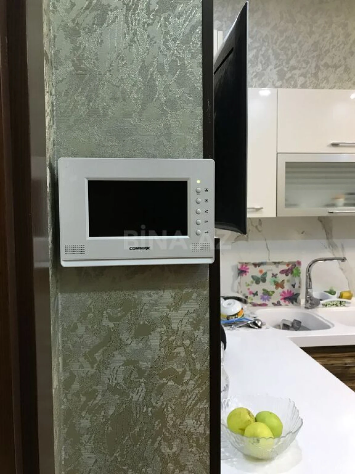 Satılır 3 otaqlı mənzil 115 m²